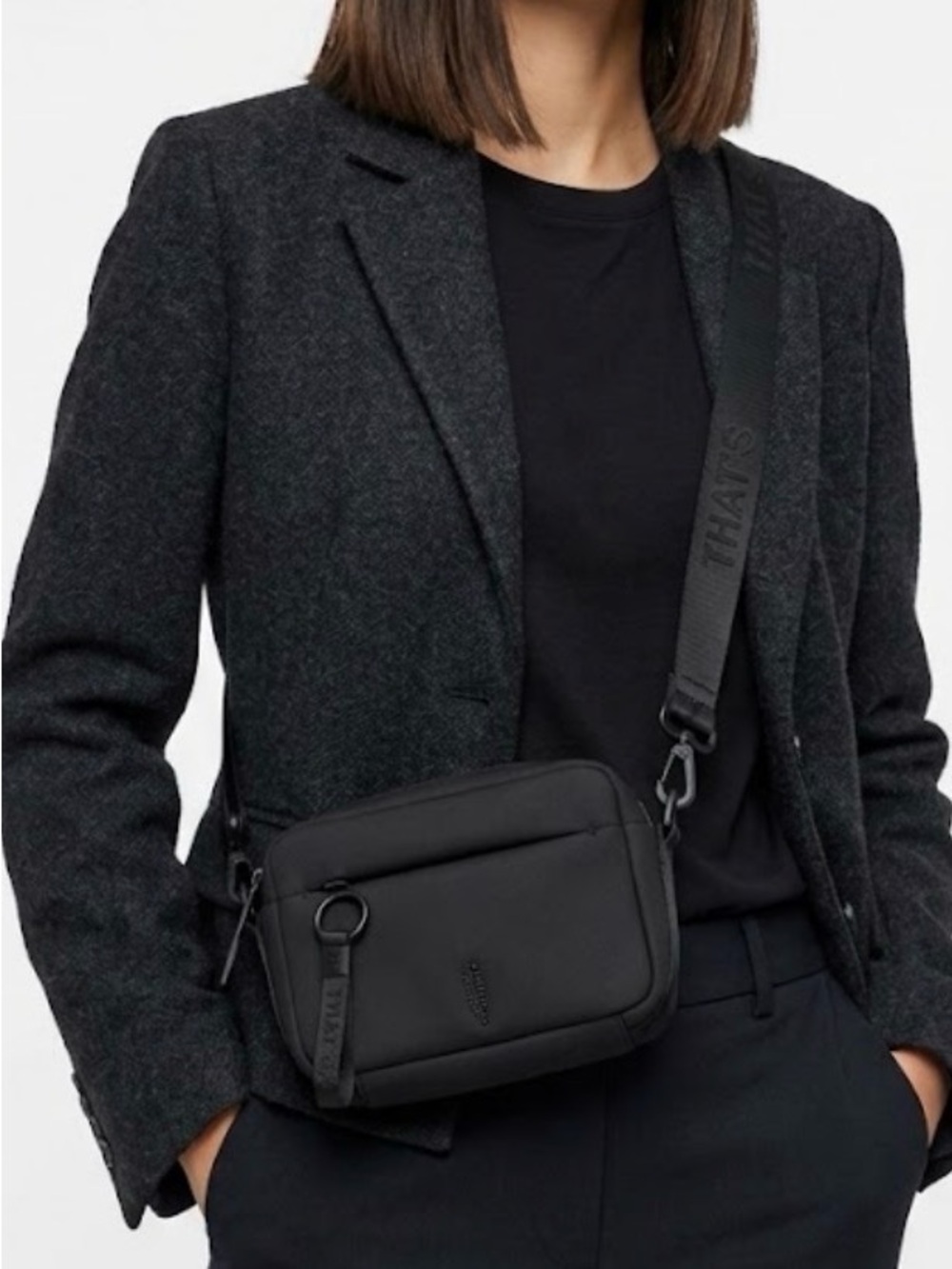 Thacker Cocoon Black Crossbody Camera Bag - S